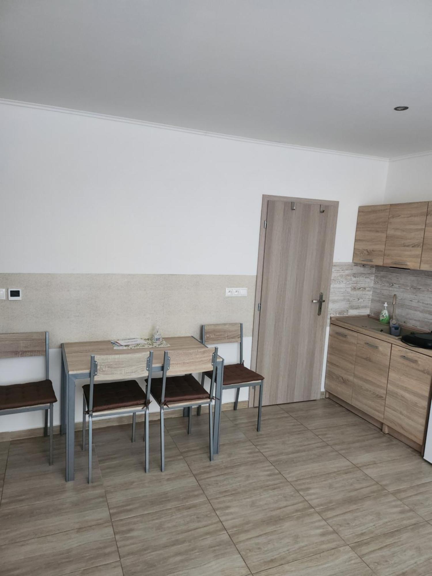Apartmany Roland Velky Meder Exterior photo
